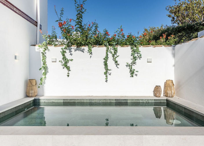 Image No.14-3 Bed Property for sale