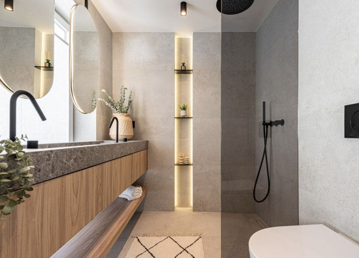 Image No.22-3 Bed Property for sale