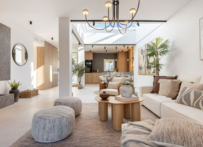 Image No.23-3 Bed Property for sale