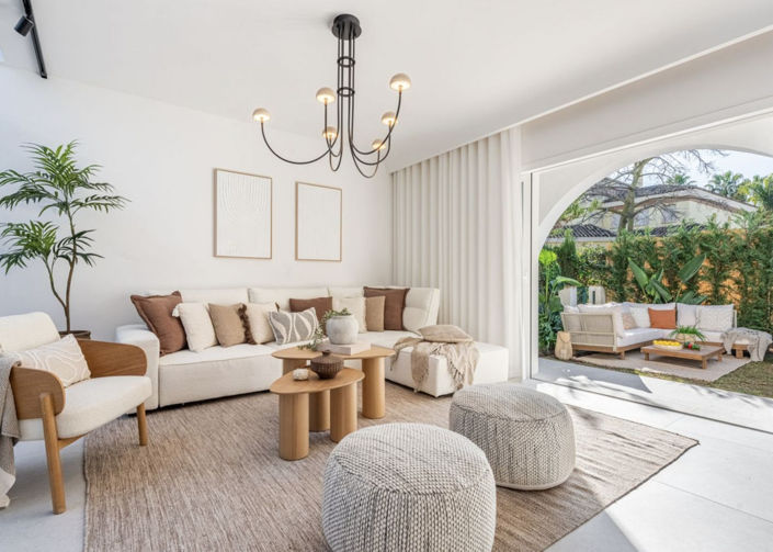 Image No.3-3 Bed Property for sale