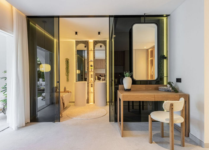 Image No.9-3 Bed Property for sale