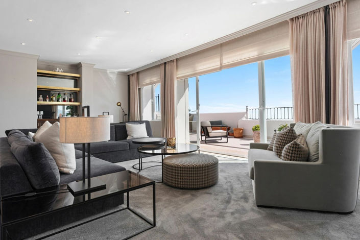 Image No.19-4 Bed Property for sale