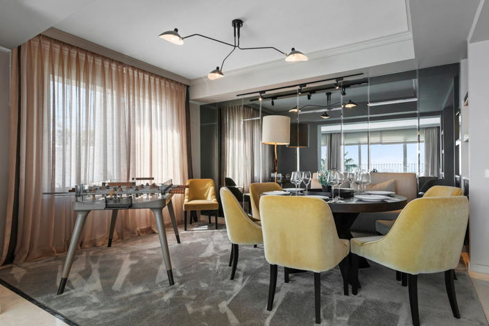 Image No.4-4 Bed Property for sale