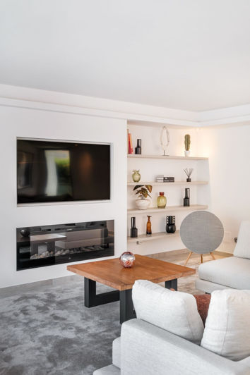 Image No.43-5 Bed Property for sale