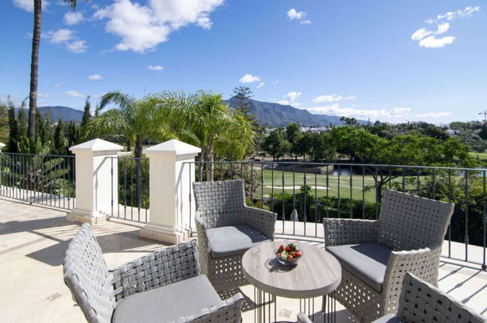 Image No.33-5 Bed Property for sale