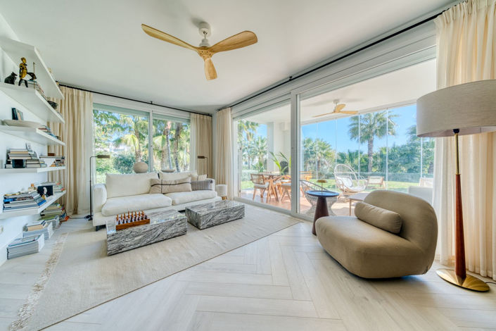 Image No.8-3 Bed Property for sale