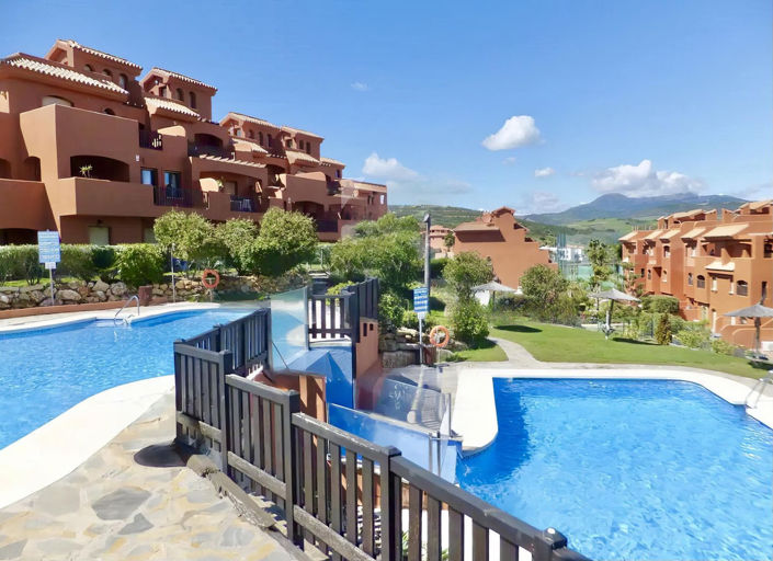 Image No.1-Propriété de 2 chambres à vendre à Estepona