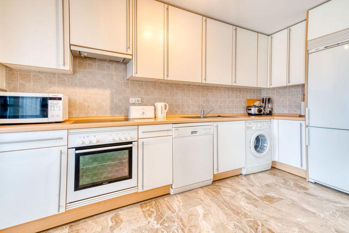 Image No.6-Propriété de 2 chambres à vendre à Estepona