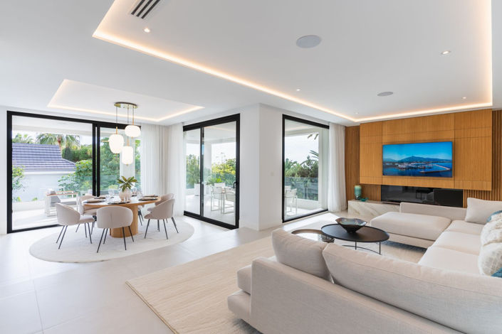 Image No.31-4 Bed Property for sale