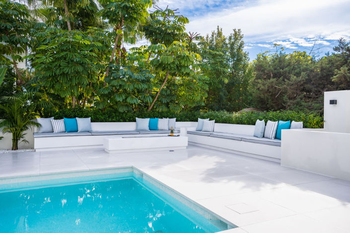 Image No.44-4 Bed Property for sale