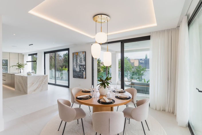 Image No.46-4 Bed Property for sale