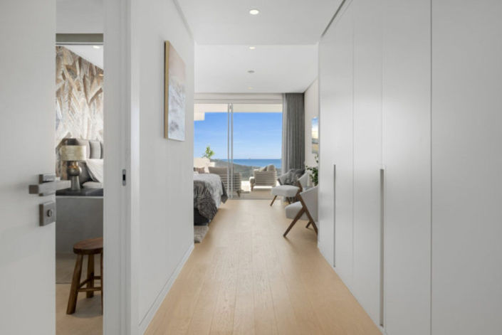 Image No.25-3 Bed Property for sale