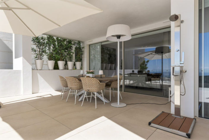 Image No.39-3 Bed Property for sale