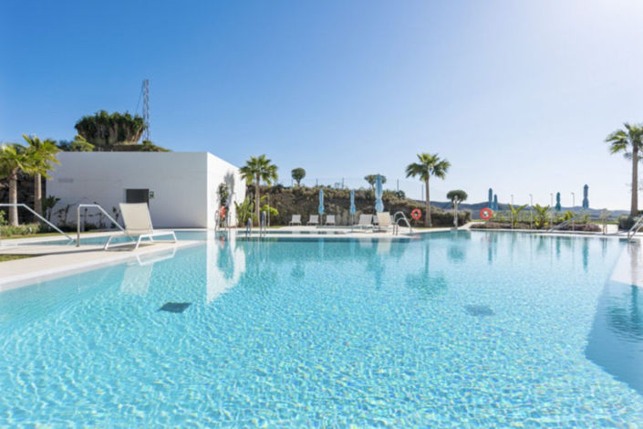 Image No.44-3 Bed Property for sale