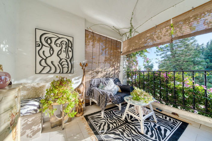 Image No.3-3 Bed Property for sale