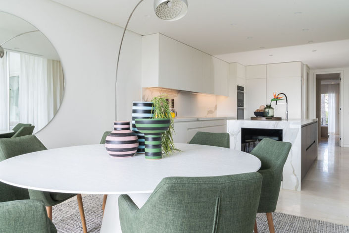 Image No.10-4 Bed Property for sale