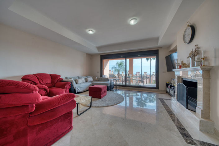 Image No.14-3 Bed Property for sale