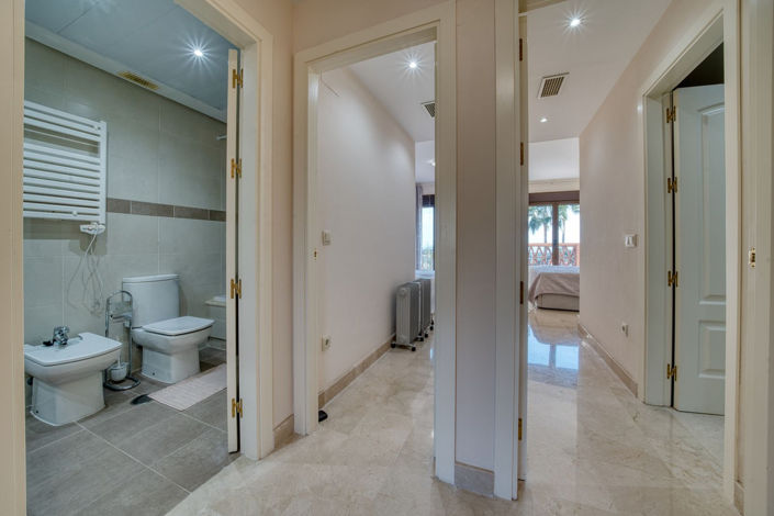 Image No.23-3 Bed Property for sale