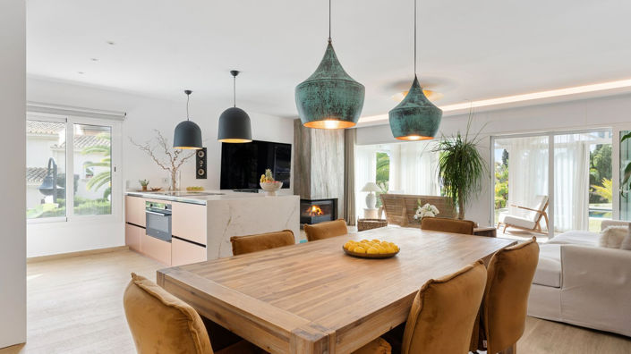 Image No.25-3 Bed Property for sale