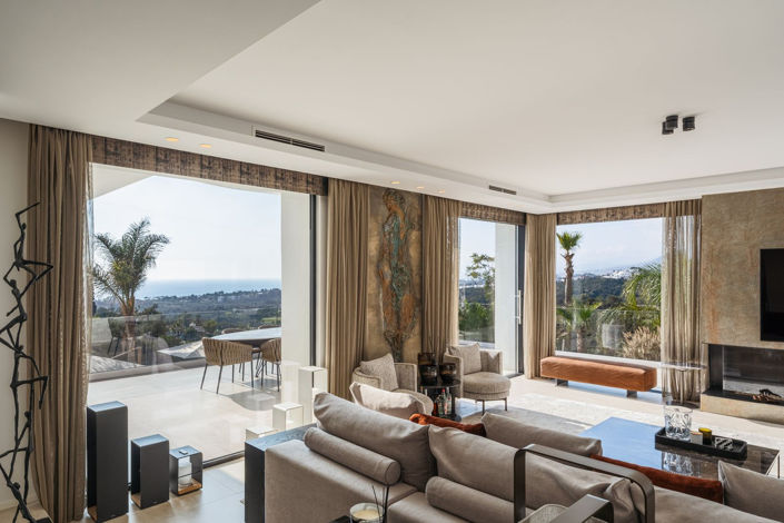 Image No.13-4 Bed Property for sale