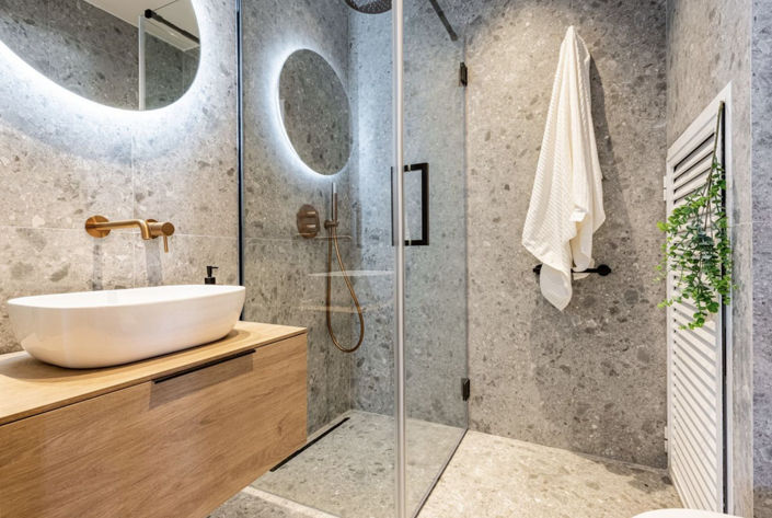 Image No.21-4 Bed Property for sale