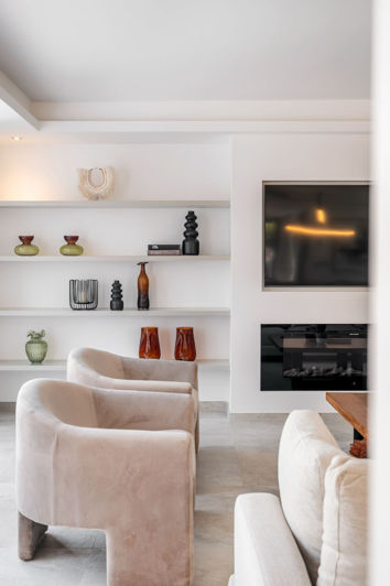 Image No.26-5 Bed Property for sale