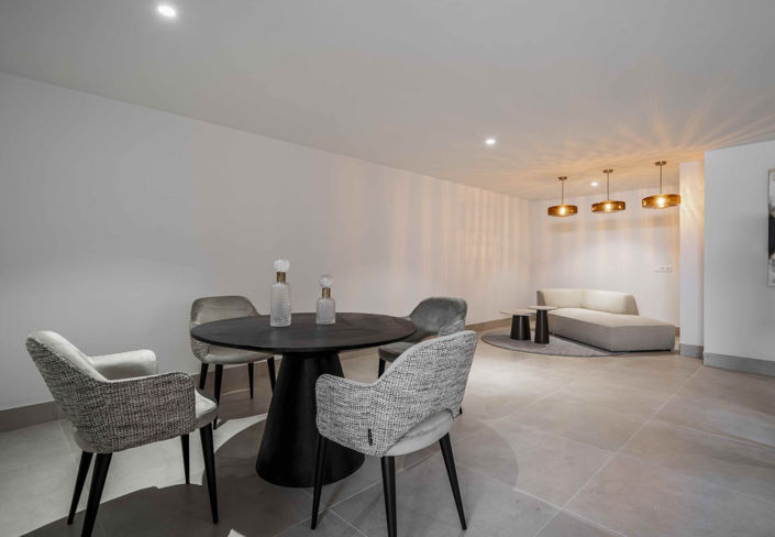 Image No.20-4 Bed Property for sale