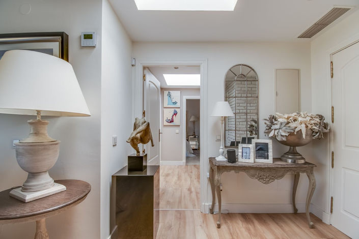 Image No.20-2 Bed Property for sale