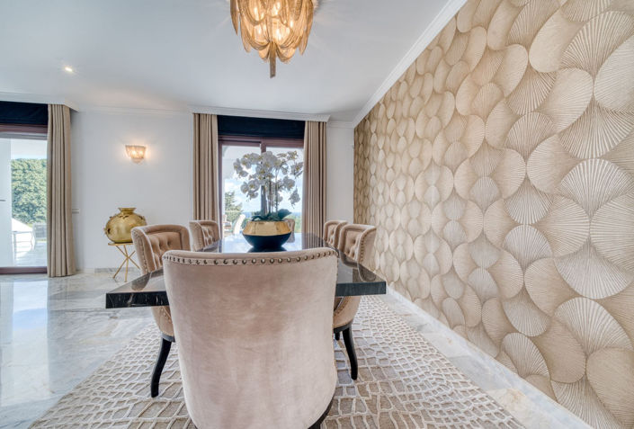 Image No.23-5 Bed Property for sale