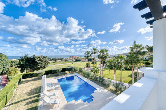 Image No.59-5 Bed Property for sale