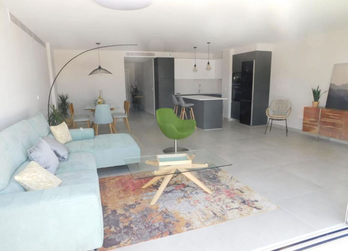 Image No.11-3 Bed Property for sale