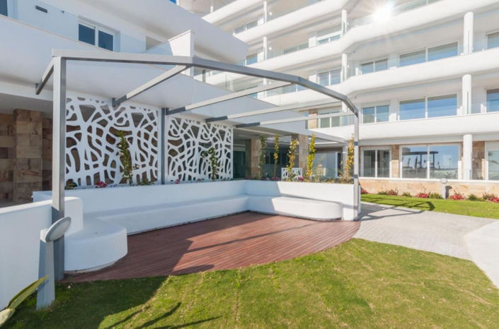 Image No.12-3 Bed Property for sale