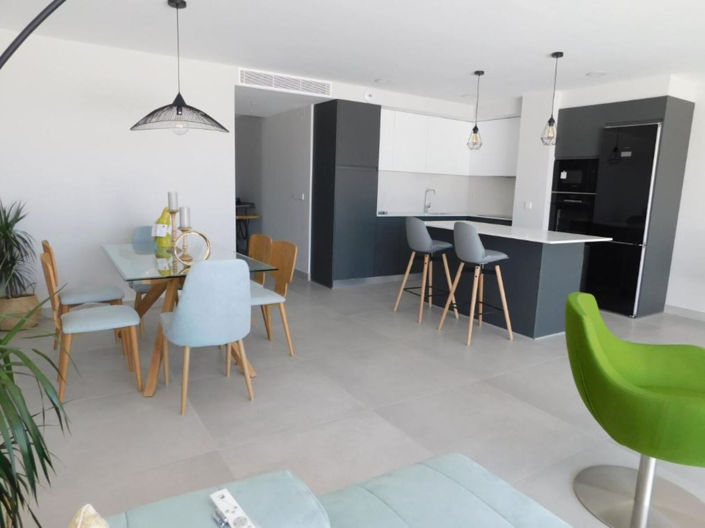 Image No.26-3 Bed Property for sale