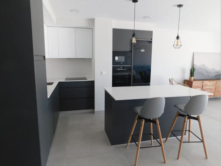 Image No.7-3 Bed Property for sale