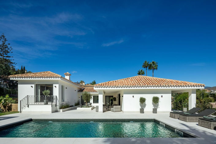 Image No.1-5 Bed Property for sale