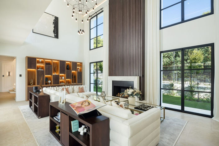 Image No.4-6 Bed Property for sale