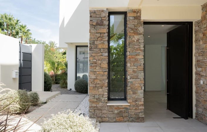 Image No.29-4 Bed Property for sale