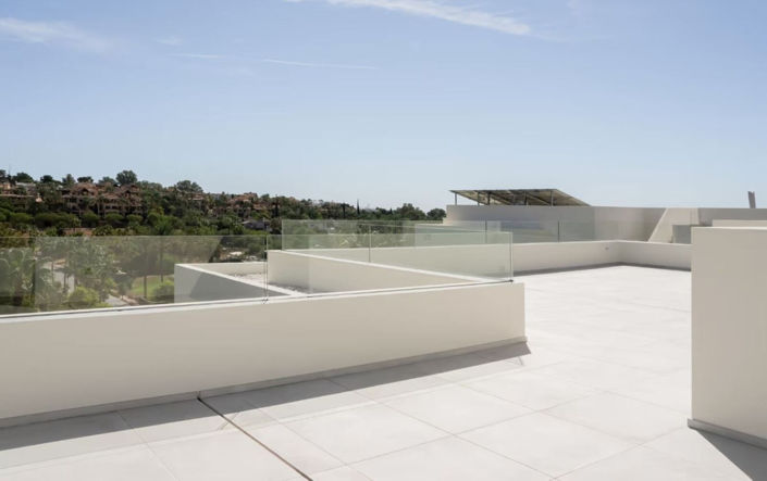 Image No.38-4 Bed Property for sale