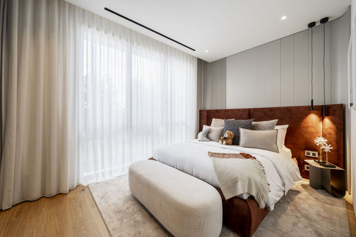 Image No.29-5 Bed Property for sale