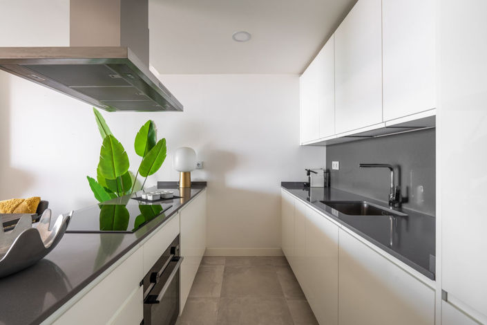 Image No.13-3 Bed Property for sale