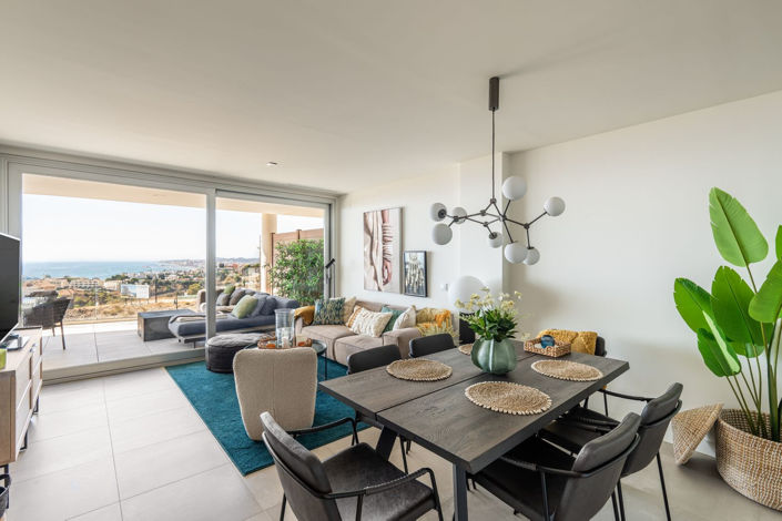 Image No.14-3 Bed Property for sale