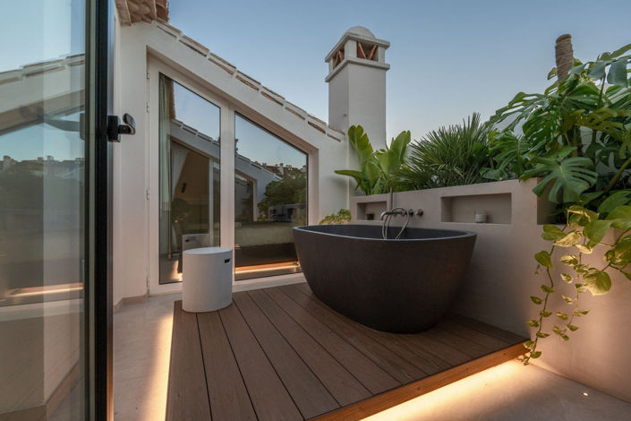 Image No.31-3 Bed Property for sale