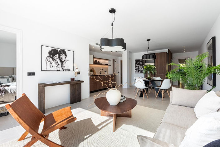 Image No.4-3 Bed Property for sale