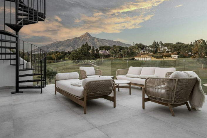 Image No.1-Propriété de 4 chambres à vendre à Nueva Andalucia