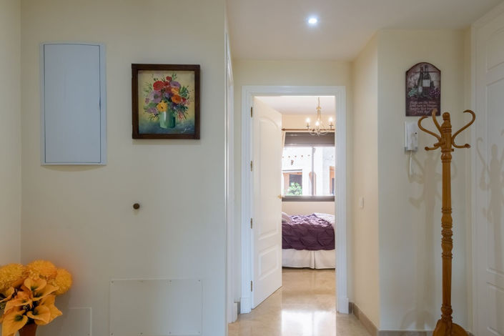 Image No.10-2 Bed Property for sale