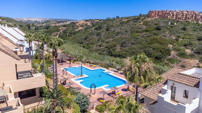 Image No.2-2 Bed Property for sale