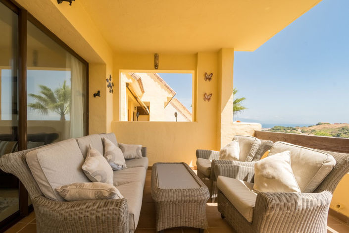 Image No.21-2 Bed Property for sale