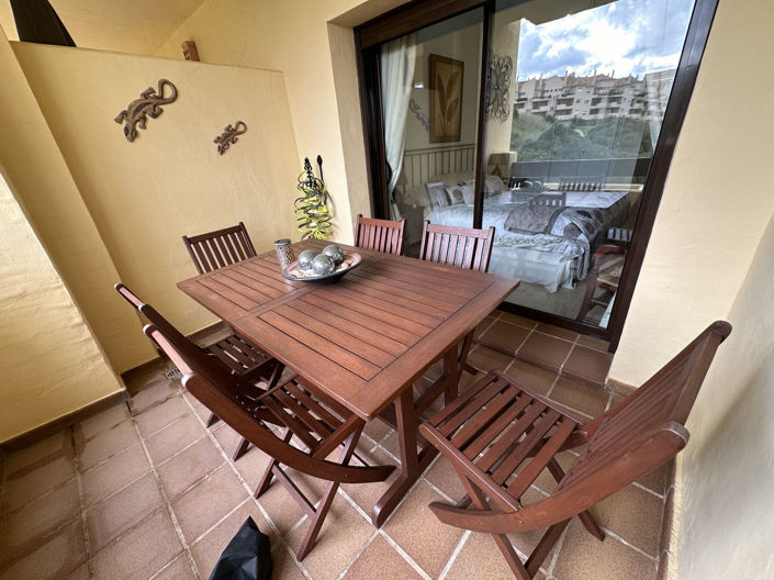 Image No.39-2 Bed Property for sale