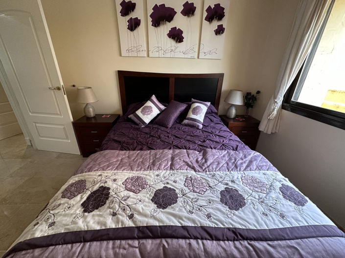 Image No.47-2 Bed Property for sale