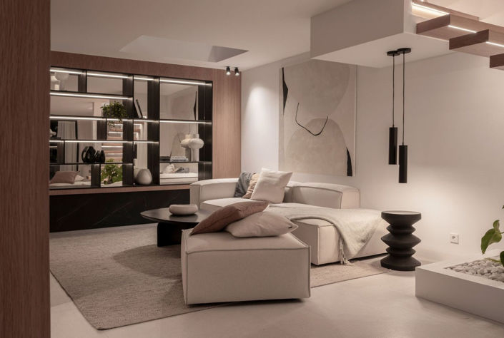 Image No.27-5 Bed Property for sale